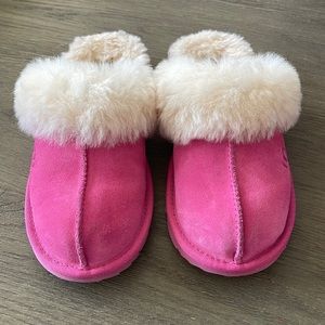 UGG slippers in mint condition